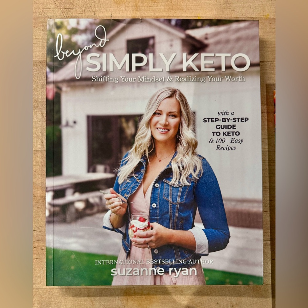 Unused Keto cookbook! “beyond simply keto” by Suzanne Ryan.
